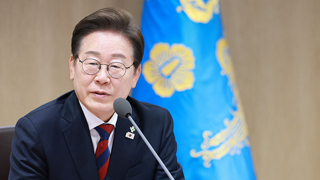 이 대통령, 한남동 관저 머물기로…청와대 이전 전까지 사용