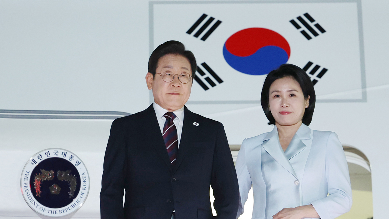 첫 해외 방문 마치고 귀국길…“정상 외교 복원·<br>실용외교 첫걸음”