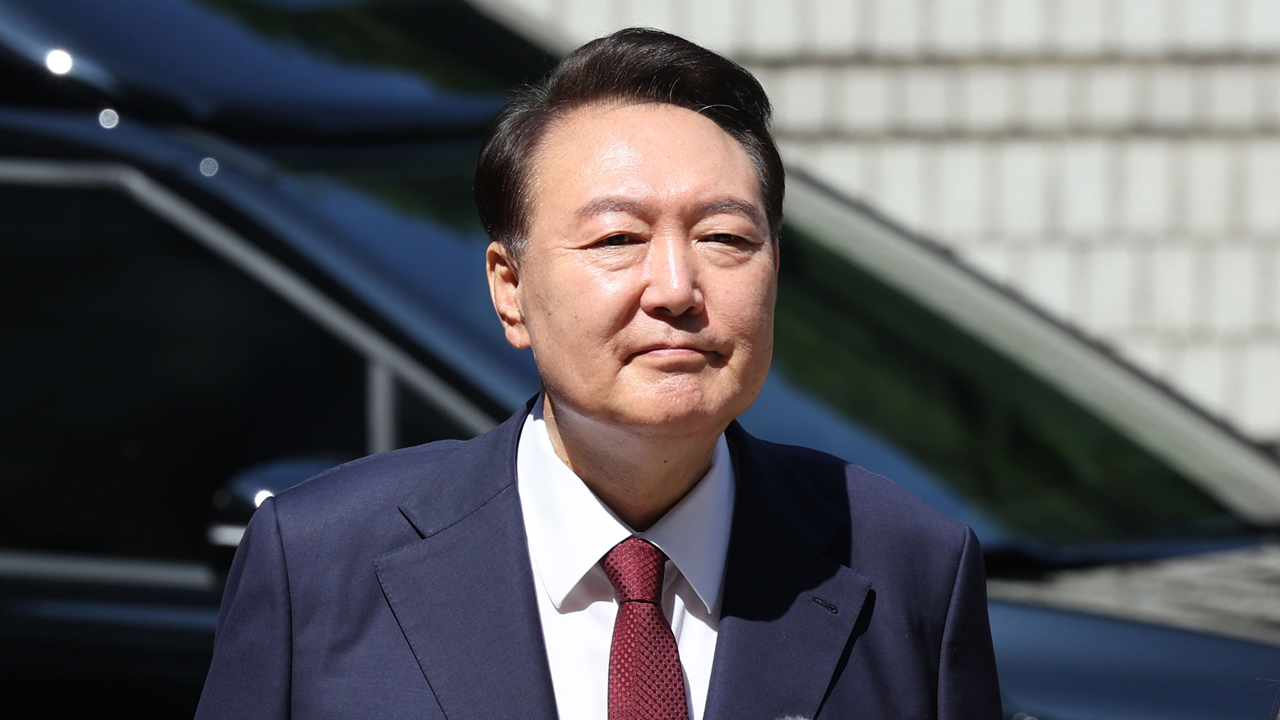 특검, 윤 전 대통령 체포영장 청구…이르면 오늘 결정