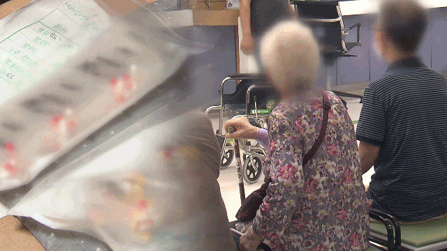 의료급여 정률제 개정 논란…“빈곤층에겐 몇 천 원도 부담”