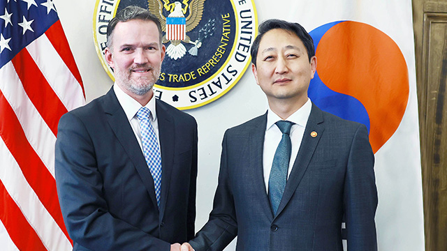 USTR “한미, 상호 균형적 무역 향한 진전 중요하다는 데 합의”