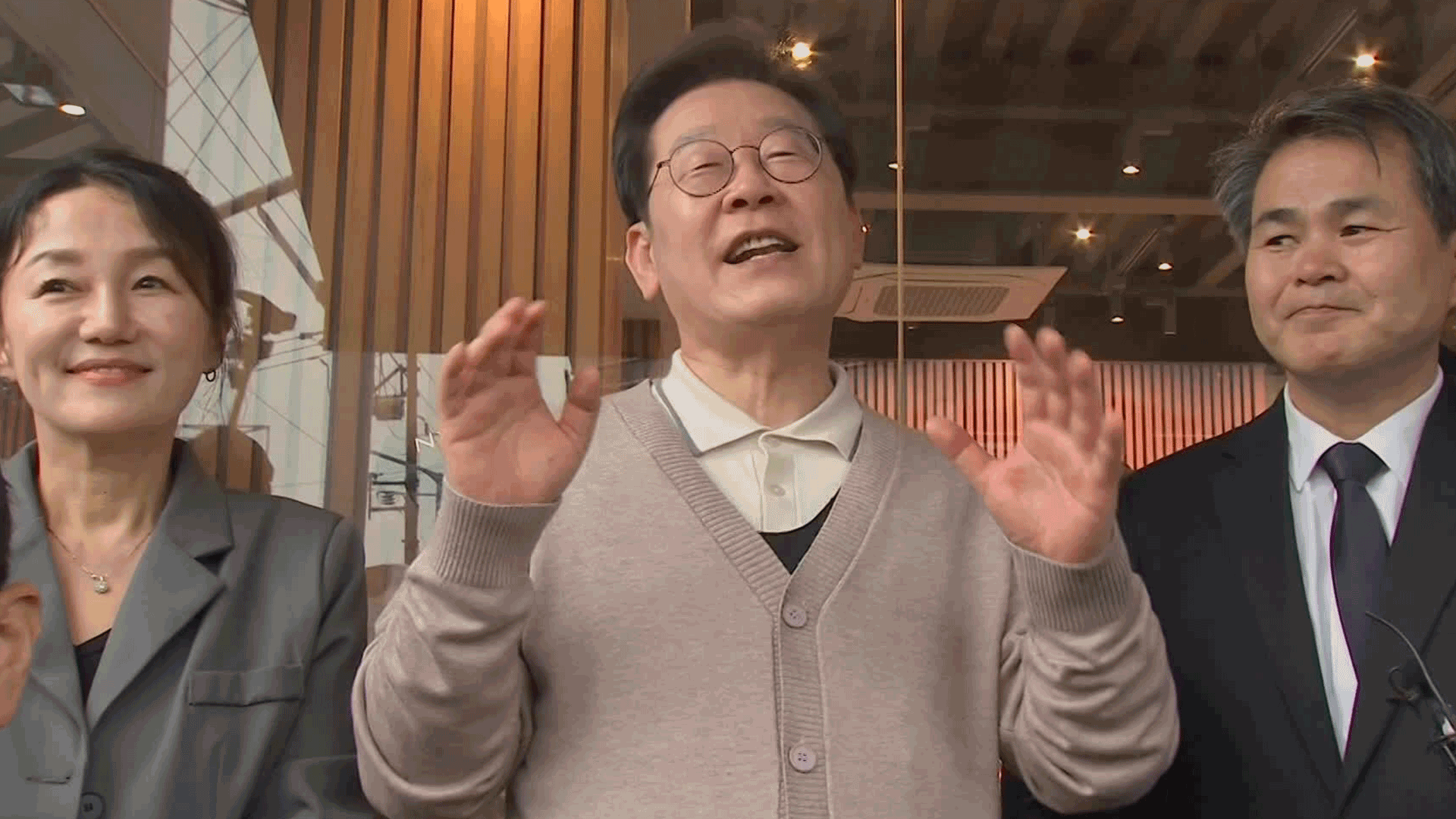 경북 찾은 이재명 “색깔 중요치 않아…사법부, 신뢰 깨지 말아야”