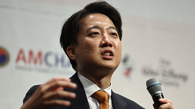 이준석 “명태균 연락와서 단일화 얘기…조언 들을 위치 아니라 길게 통화 안 해”