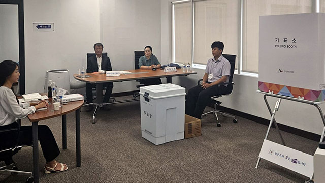 ‘한국 수교국’ 쿠바서 첫 재외선거…“감격해 손 떨려”