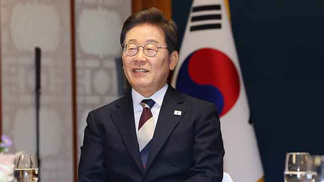 [속보] 이 대통령, 22일 관저에서 여야 지도부 초청 오찬 회동