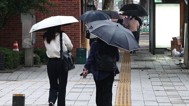 오늘 전국 비…제주·남부·동해안 최대 150mm