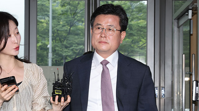 강의구 전 대통령실 부속실장, 해병특검 조사 출석