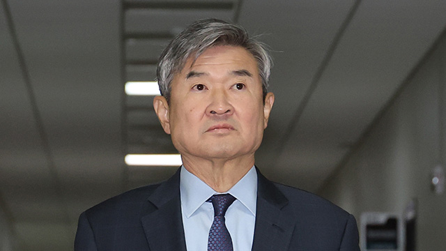 [속보] 내란특검, 조태용 전 국정원장 주거지 등 8곳<br> 압수수색
